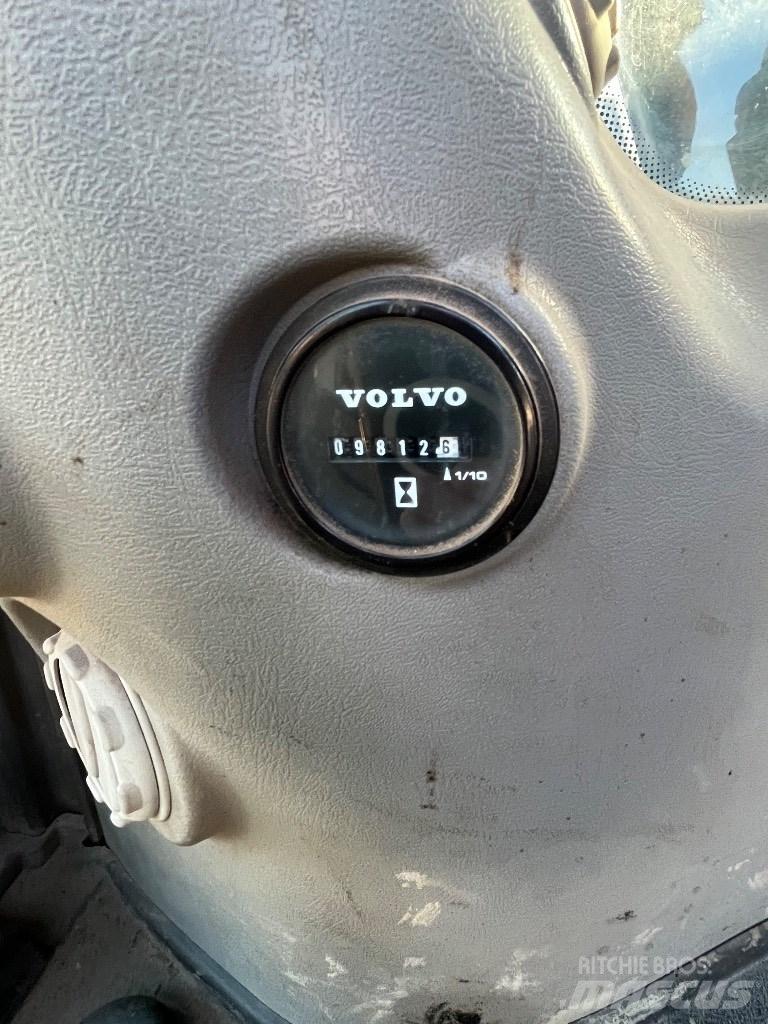 Volvo EC 480 E L Гусеничні екскаватори