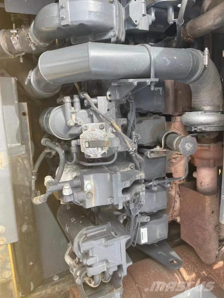 Komatsu PC 450-8 Гусеничні екскаватори