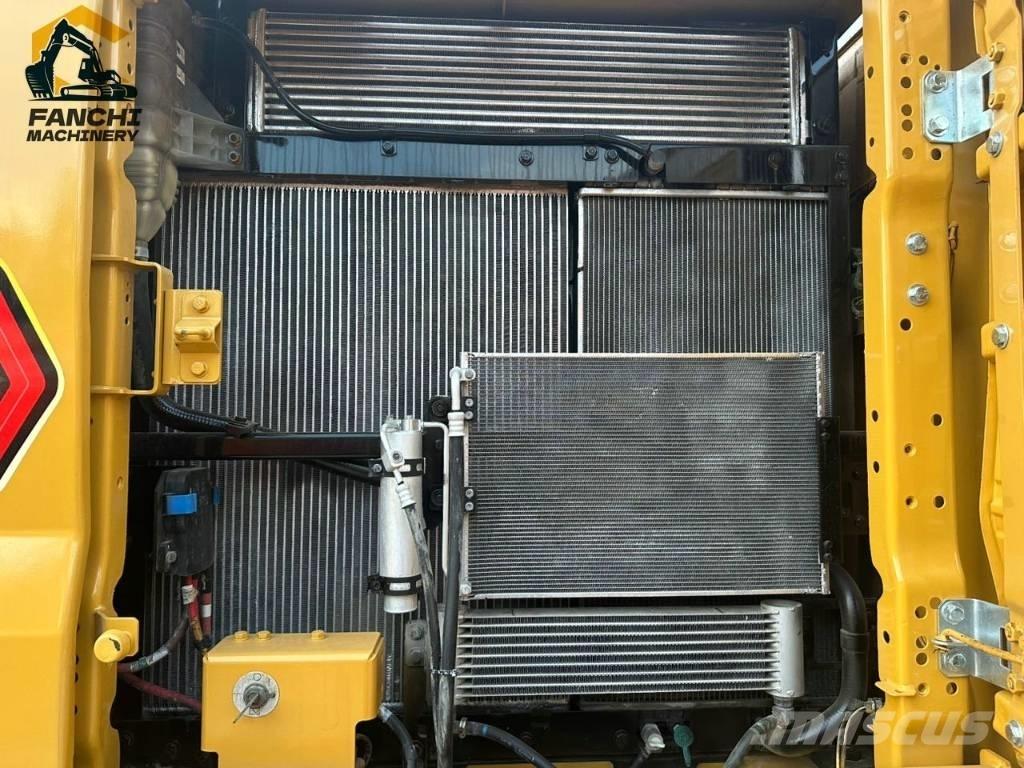 CAT 330 Середні екскаватори 7т. - 12т.