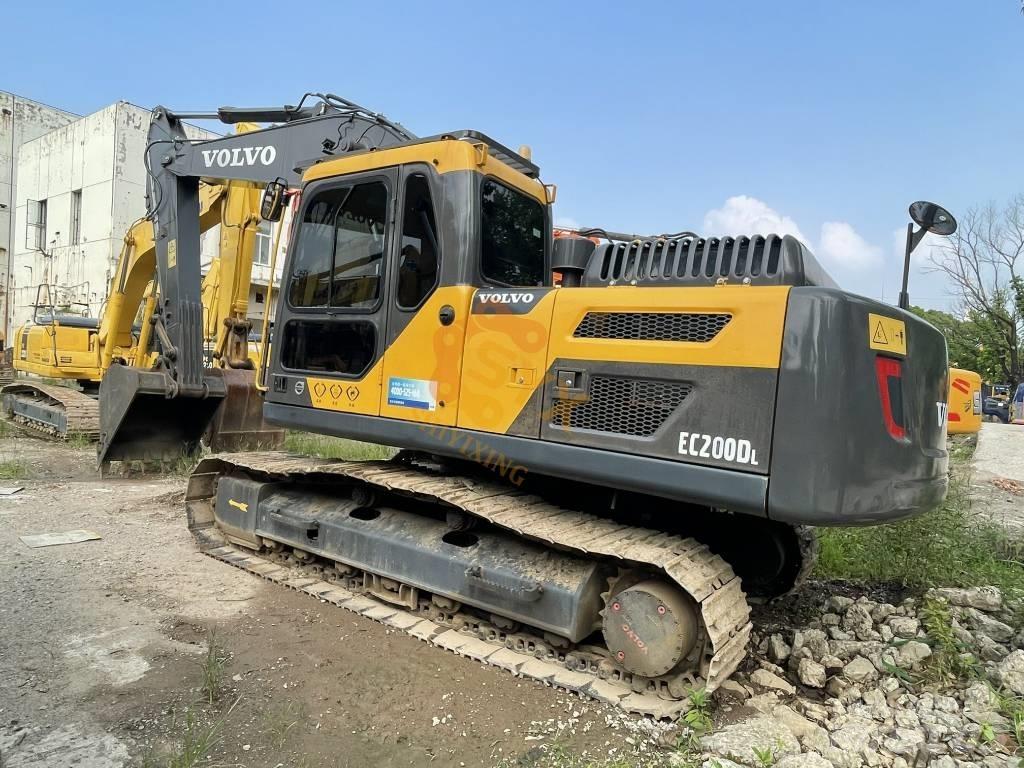 Volvo EC 200 D Гусеничні екскаватори
