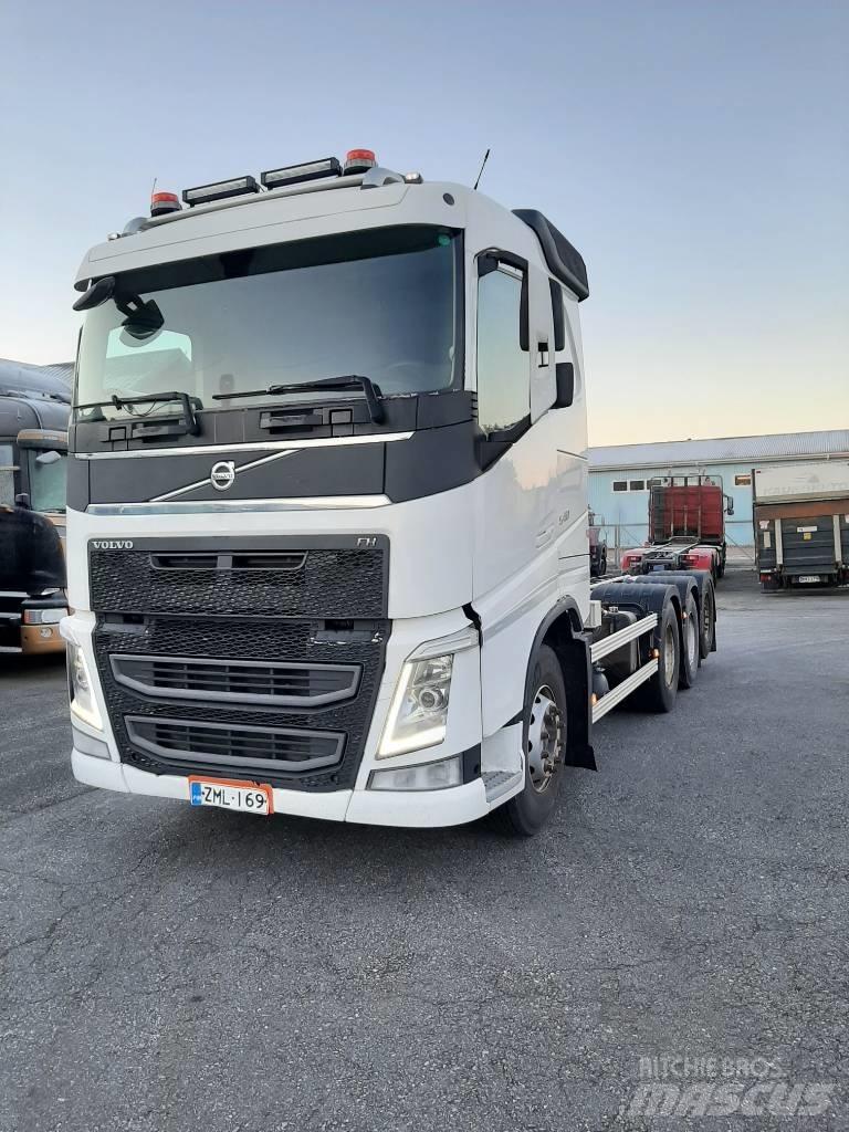 Volvo FH 13 Шасі з кабіною