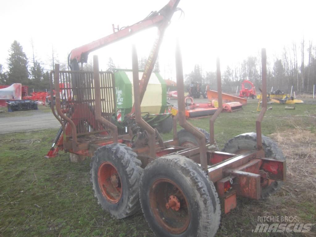 Patu 500 + Metsäkärry Лісові причепи