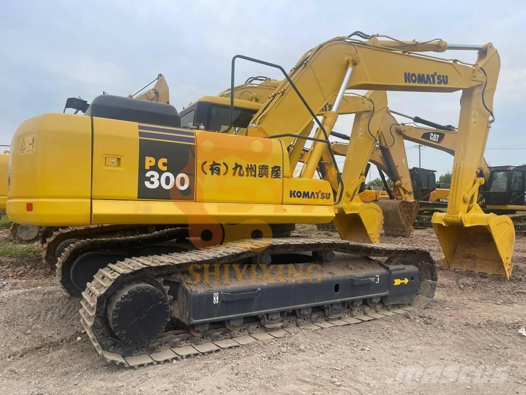 Komatsu PC 300-7 Гусеничні екскаватори