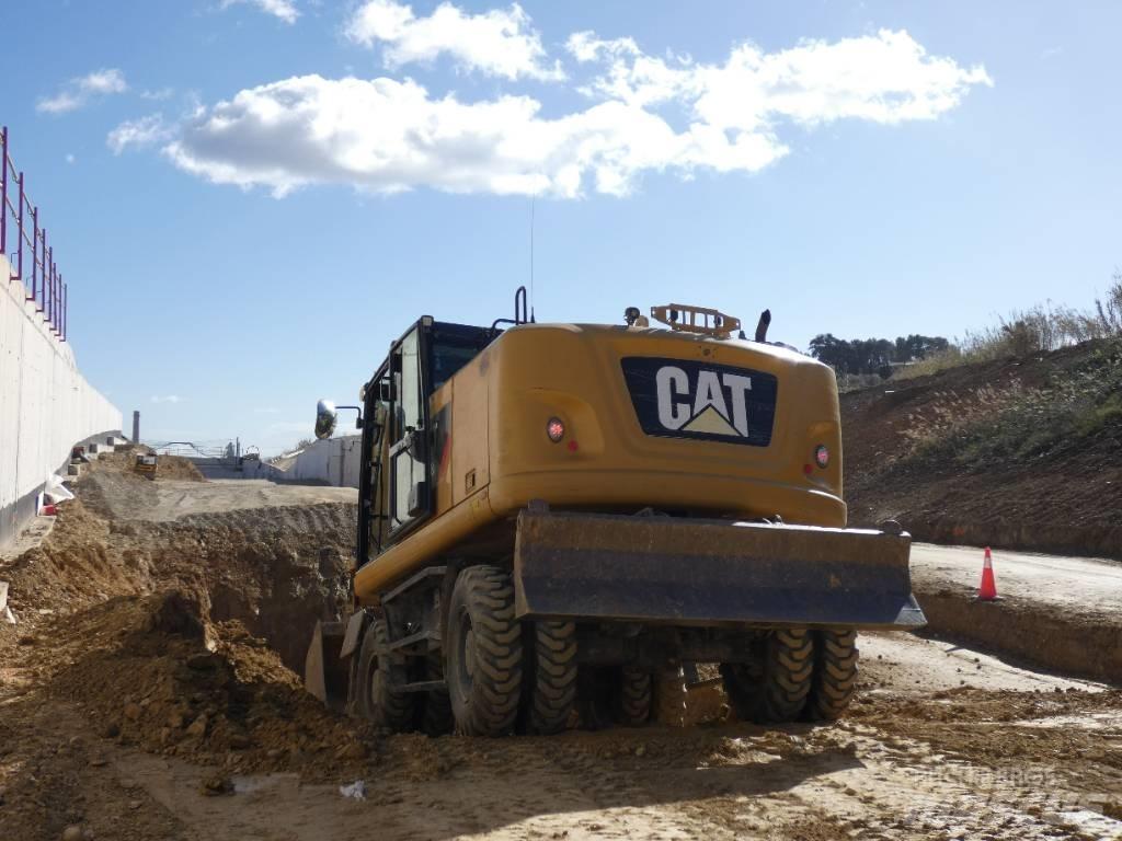 CAT M 318 F Колісні екскаватори