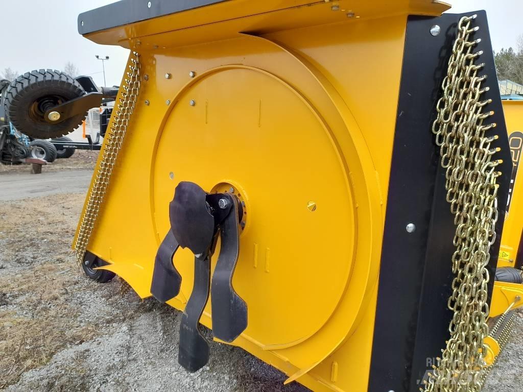 McConnel SR 420 Газонні і лукові косилки
