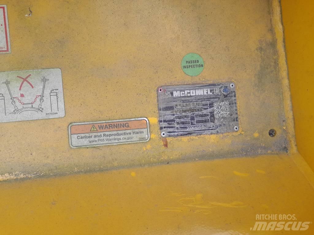 McConnel SR 420 Газонні і лукові косилки