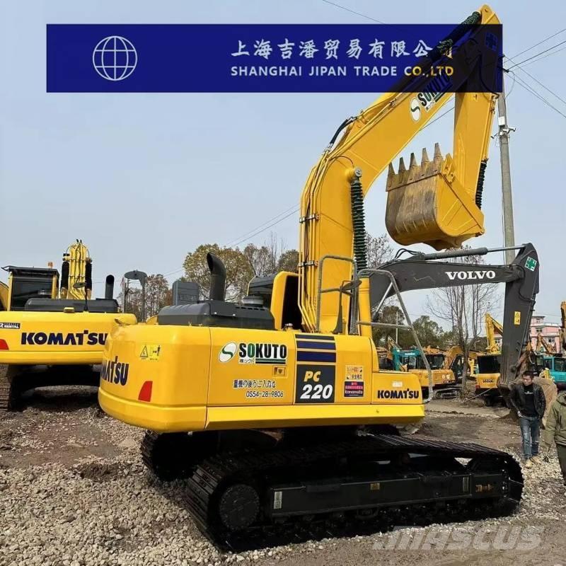 Komatsu PC 220 Гусеничні екскаватори