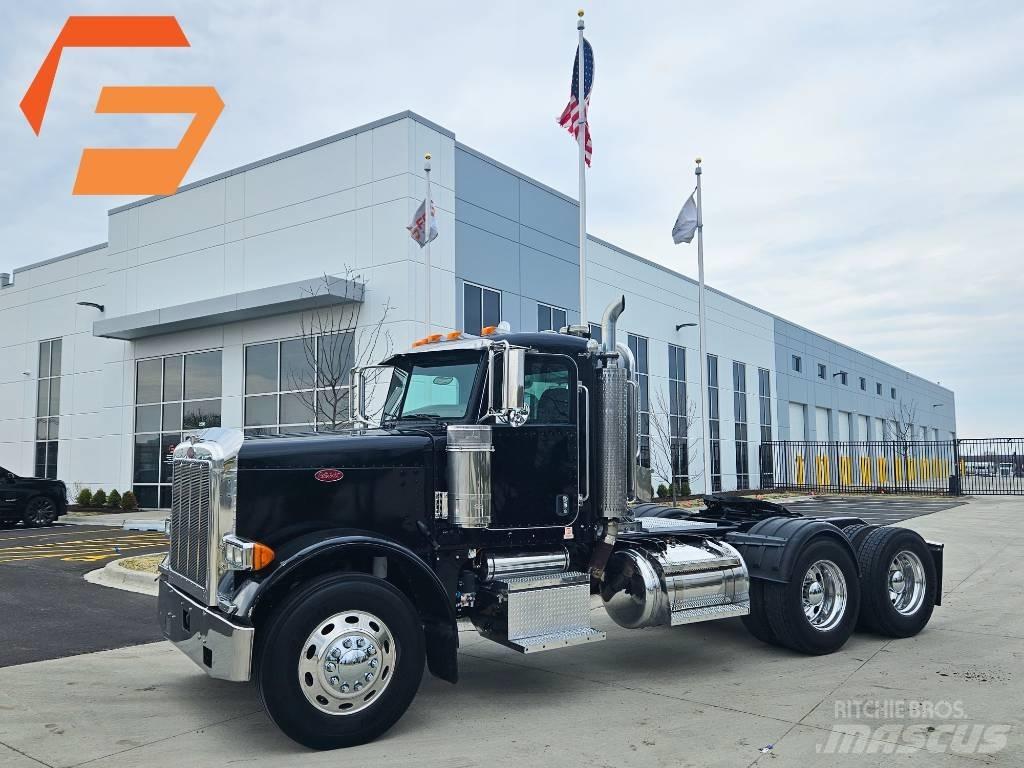 Peterbilt 379 Тягачі