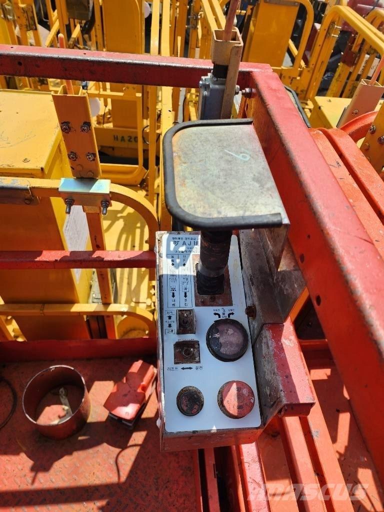 SkyJack SJ 3219 Підйомники-ножиці
