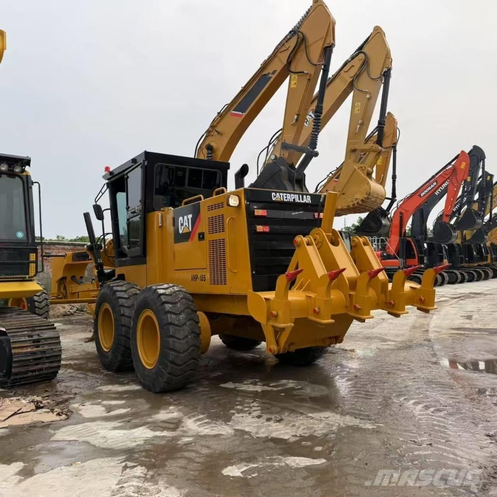 CAT 140K Грейдери