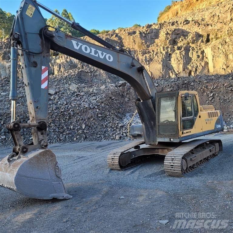 Volvo EC240BLC Гусеничні екскаватори