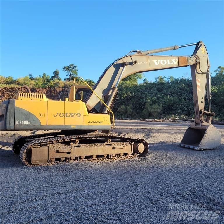 Volvo EC240BLC Гусеничні екскаватори