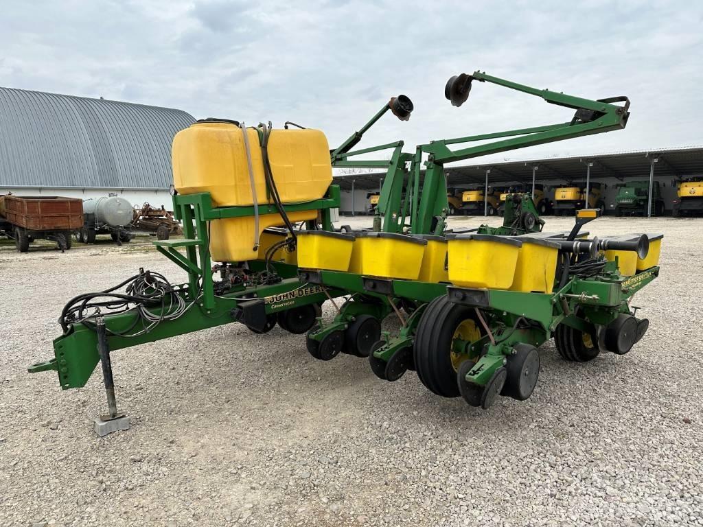 John Deere 1760 Cажалки