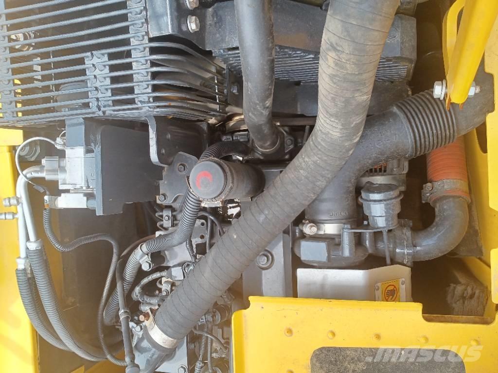 Komatsu PC 120 Гусеничні екскаватори