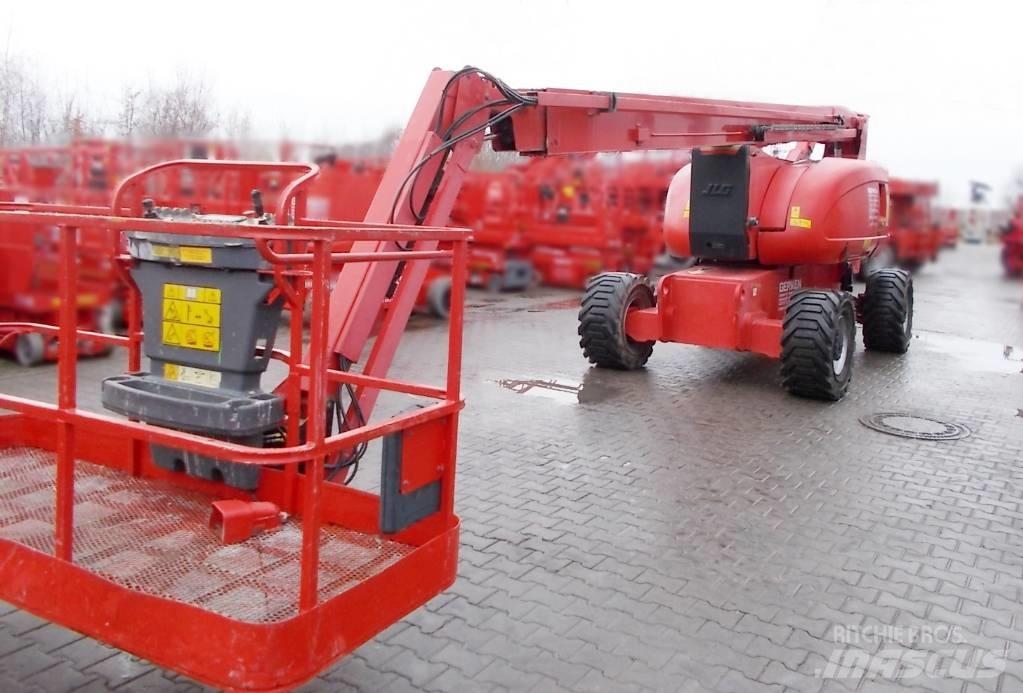 JLG 800 AJ Колінчаті підйомники