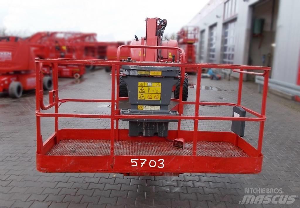 JLG 800 AJ Колінчаті підйомники