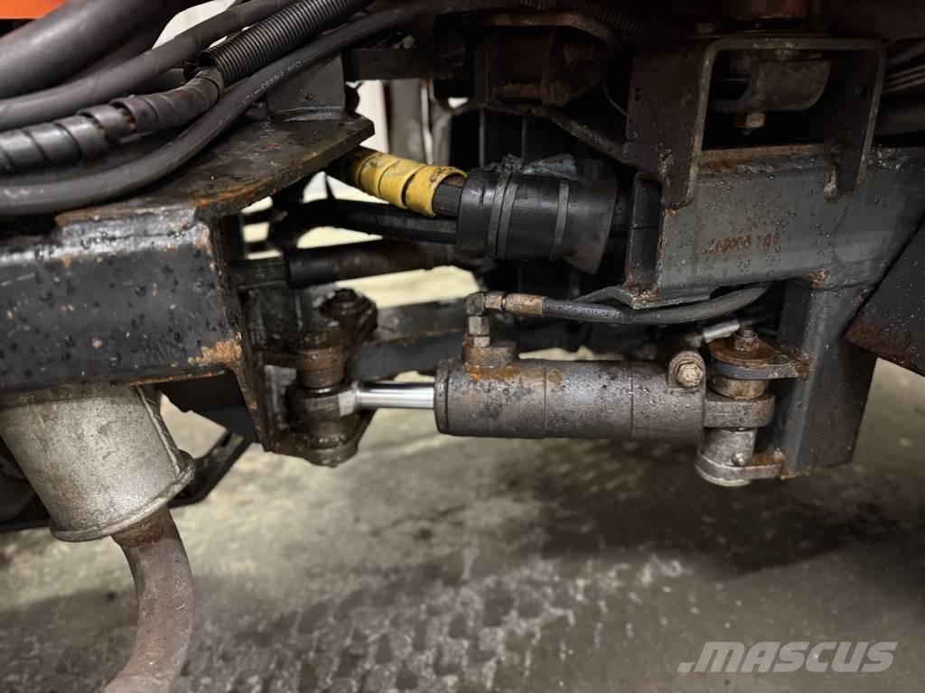 Holder C 240 Підсобні машини