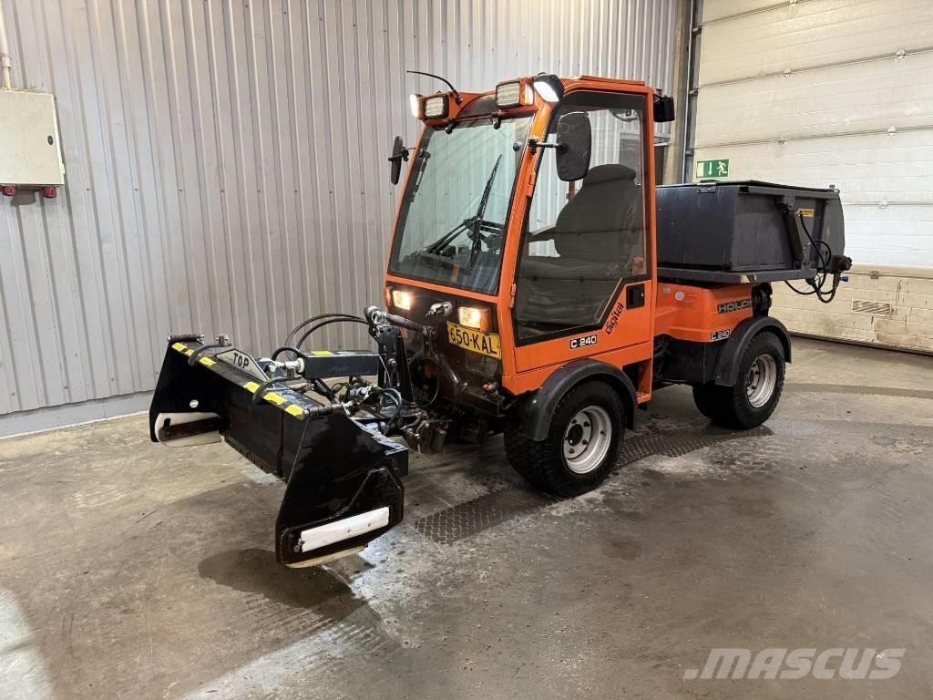 Holder C 240 Підсобні машини