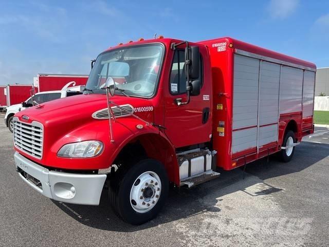Freightliner M2 Вантажівки для доставки напоїв