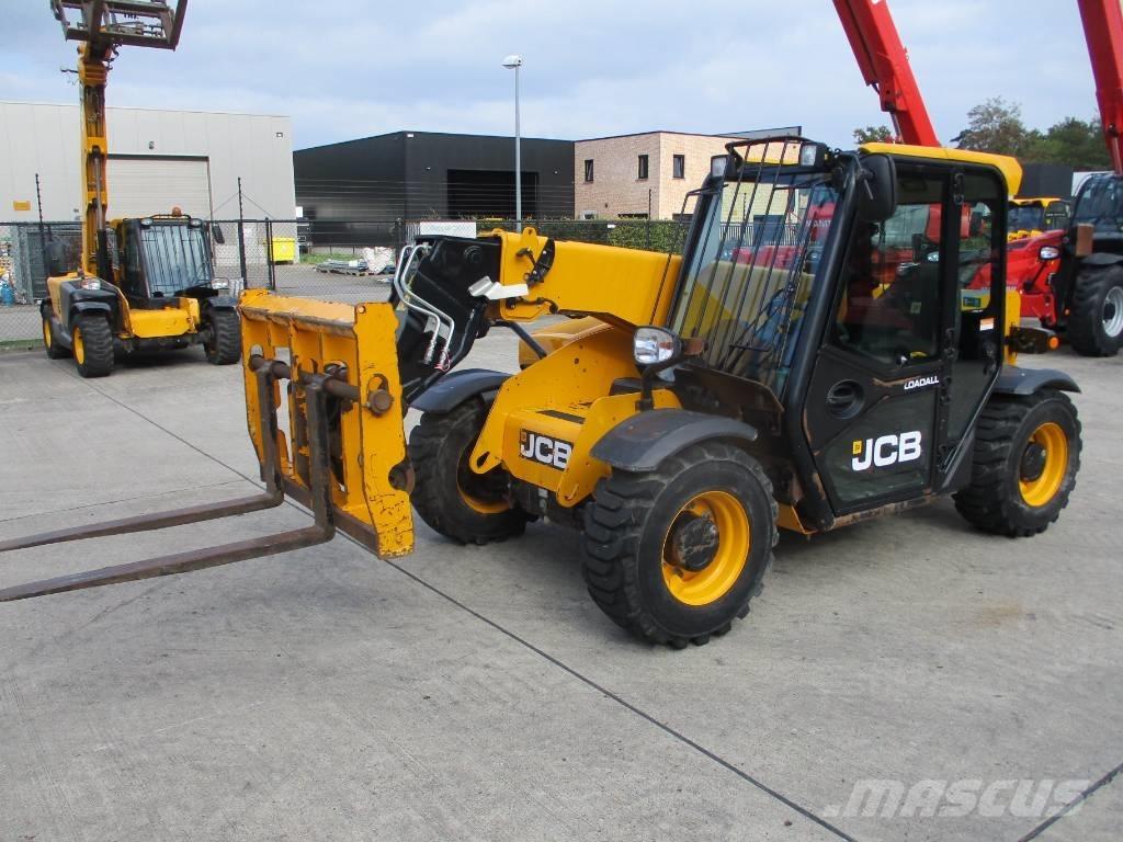 JCB 525-60 (404) Телескопічні навантажувачі