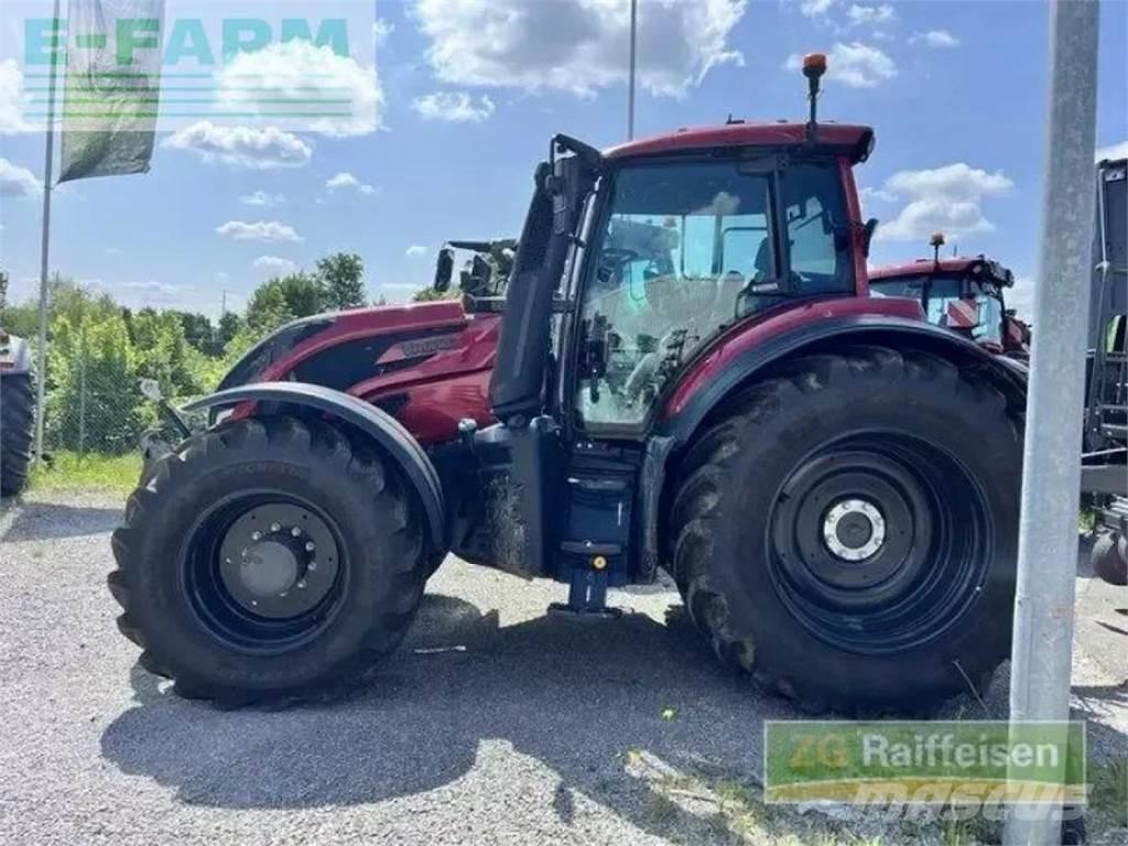 Valtra t 235 Трактори