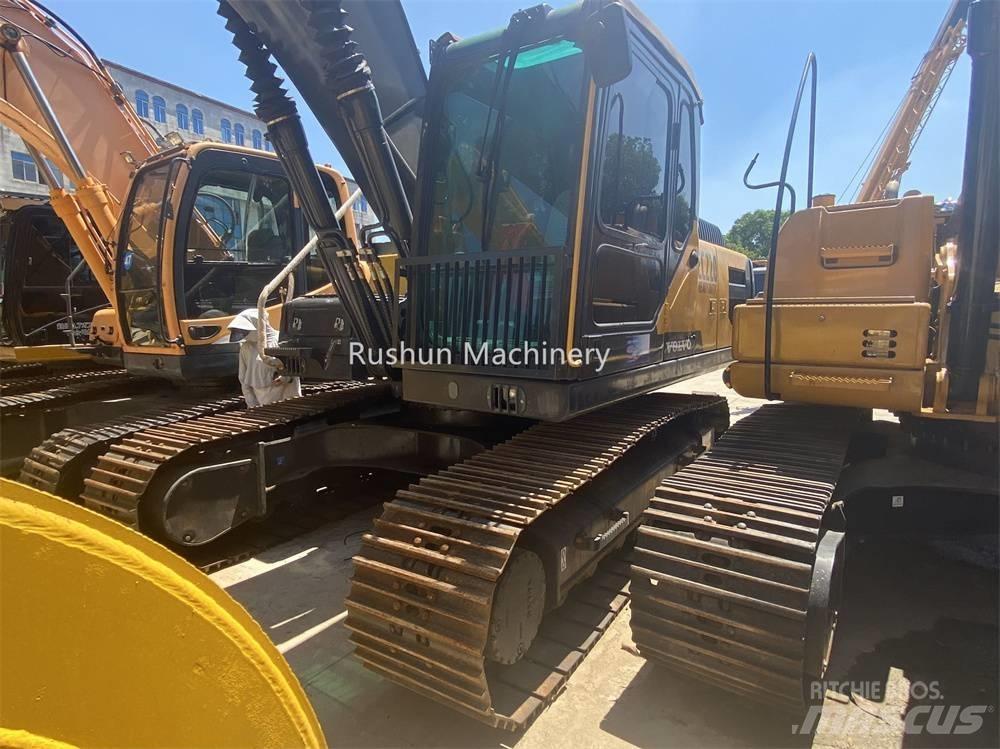 Volvo EC 220 DL Гусеничні екскаватори