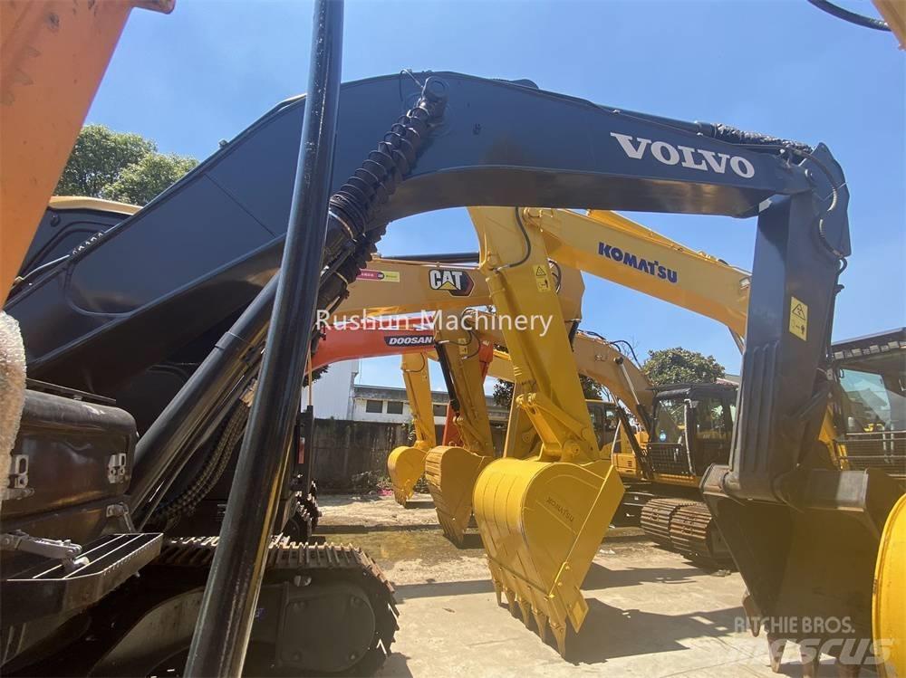 Volvo EC 220 DL Гусеничні екскаватори