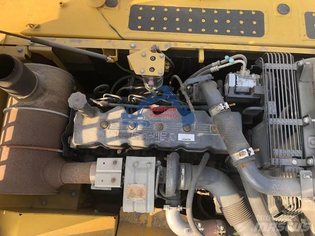 Komatsu PC210LC-8 Гусеничні екскаватори