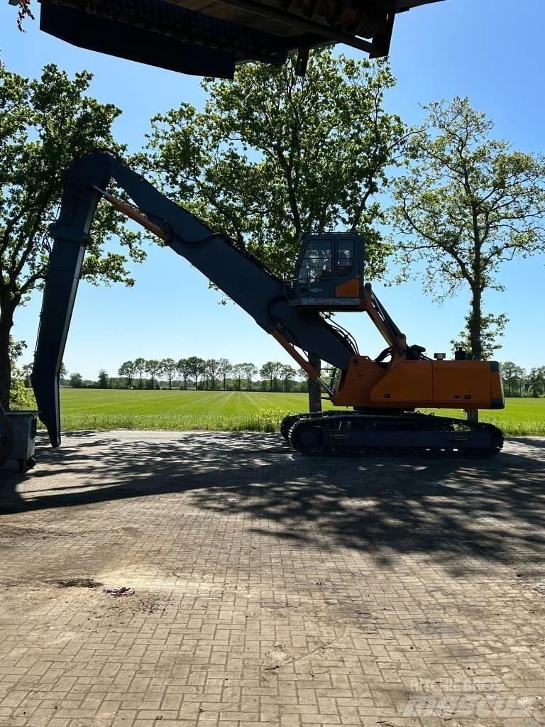 Sennebogen 835 R Перевантажувачі металобрухту/промислові навантажувачі