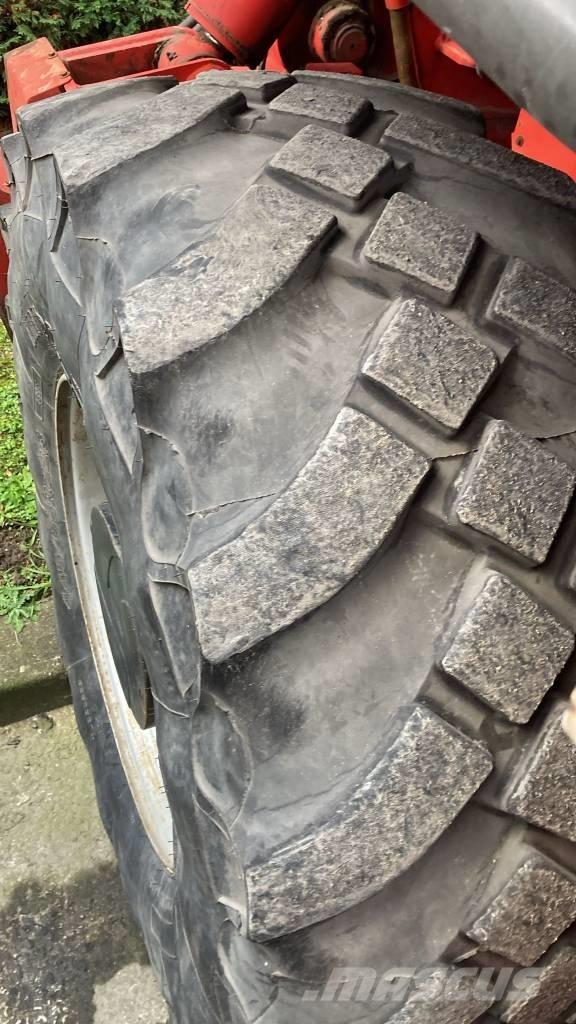 Manitou MRT 2150 Телескопічний навантажувач