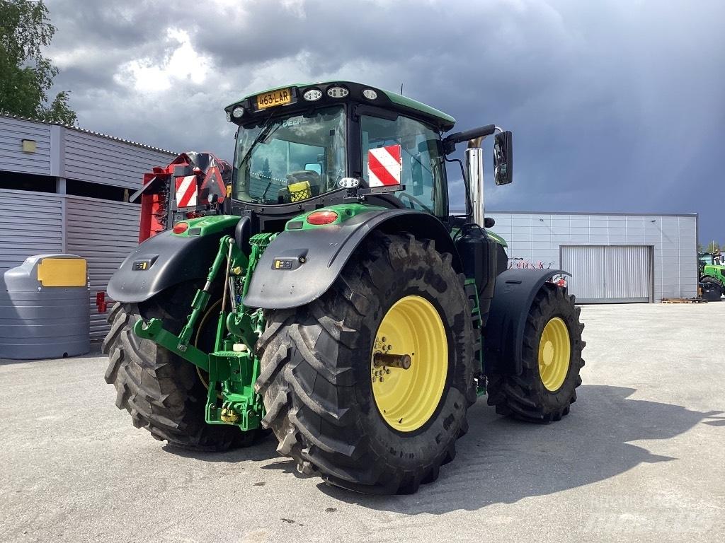 John Deere 6250 R Трактори