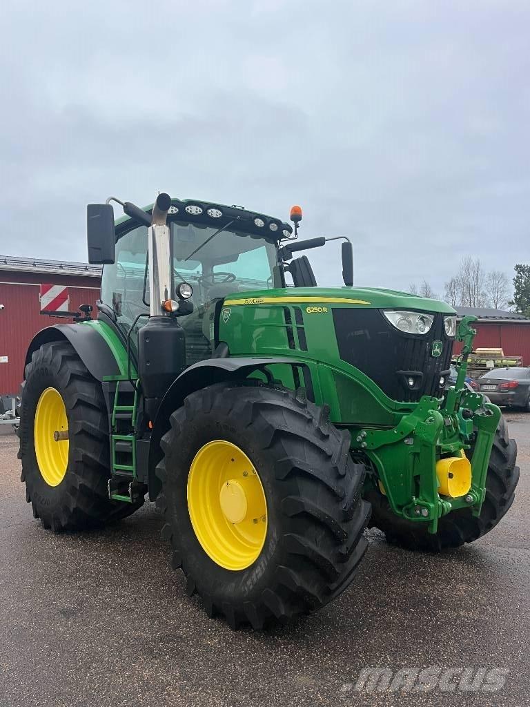 John Deere 6250 R Трактори