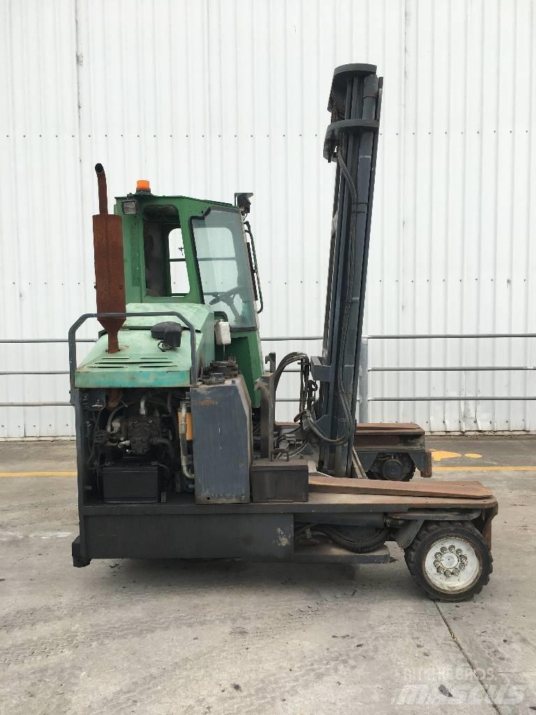 Combilift C 4000 Бокові навантажувачі