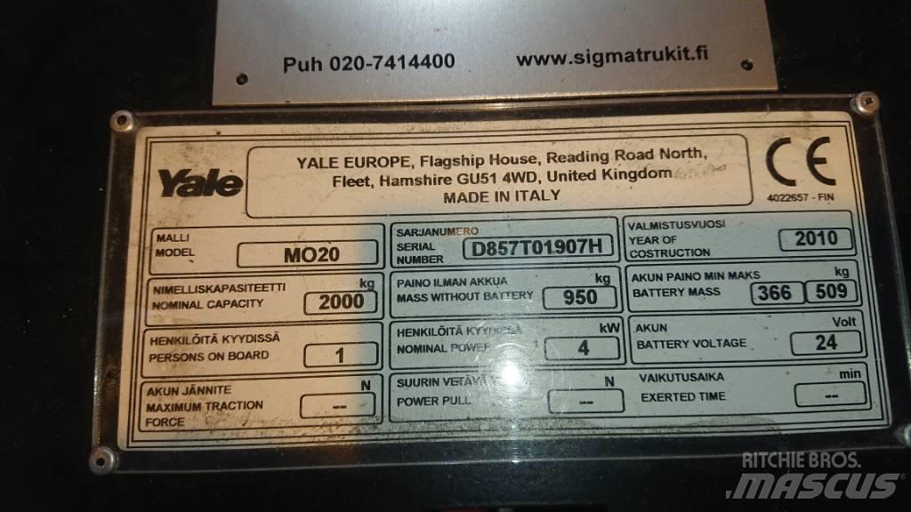 Yale MO20 Підбирачі замовлень з нижніх ярусів