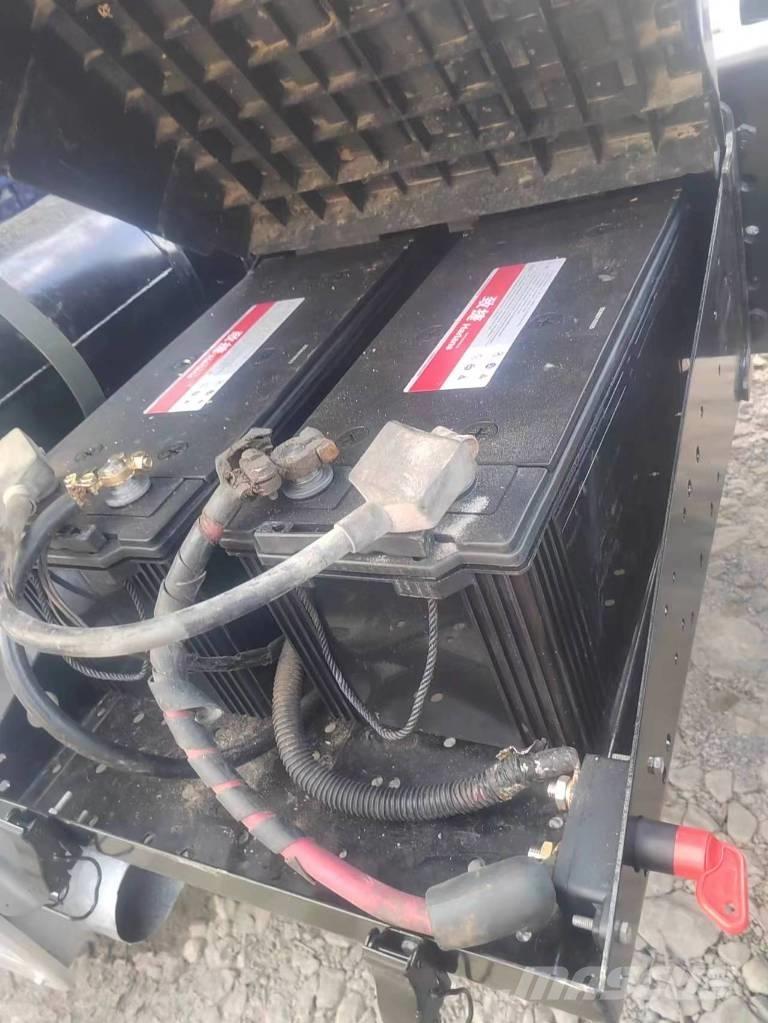 Shacman F3000 6x4 Тягачі