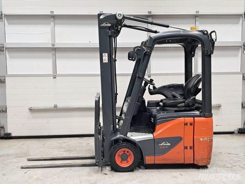 Linde E12-02 Електронавантажувачі
