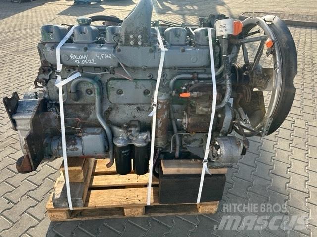 Volvo TD120GA Двигуни
