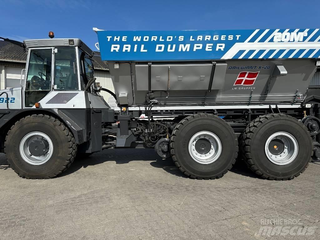 Hydrema 922 C Спеціалізовані перевозчики
