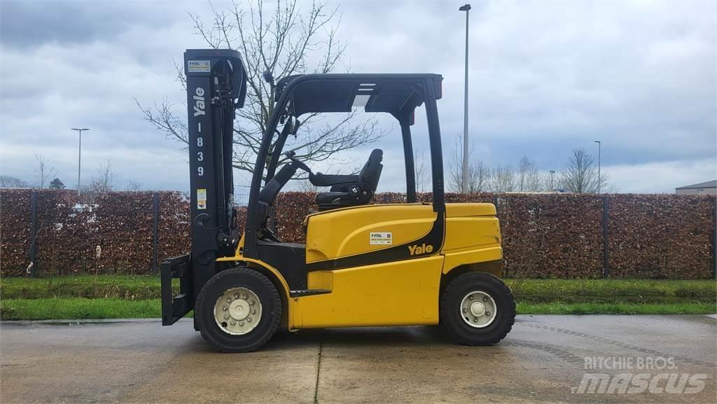 Yale ERP50VM Електронавантажувачі