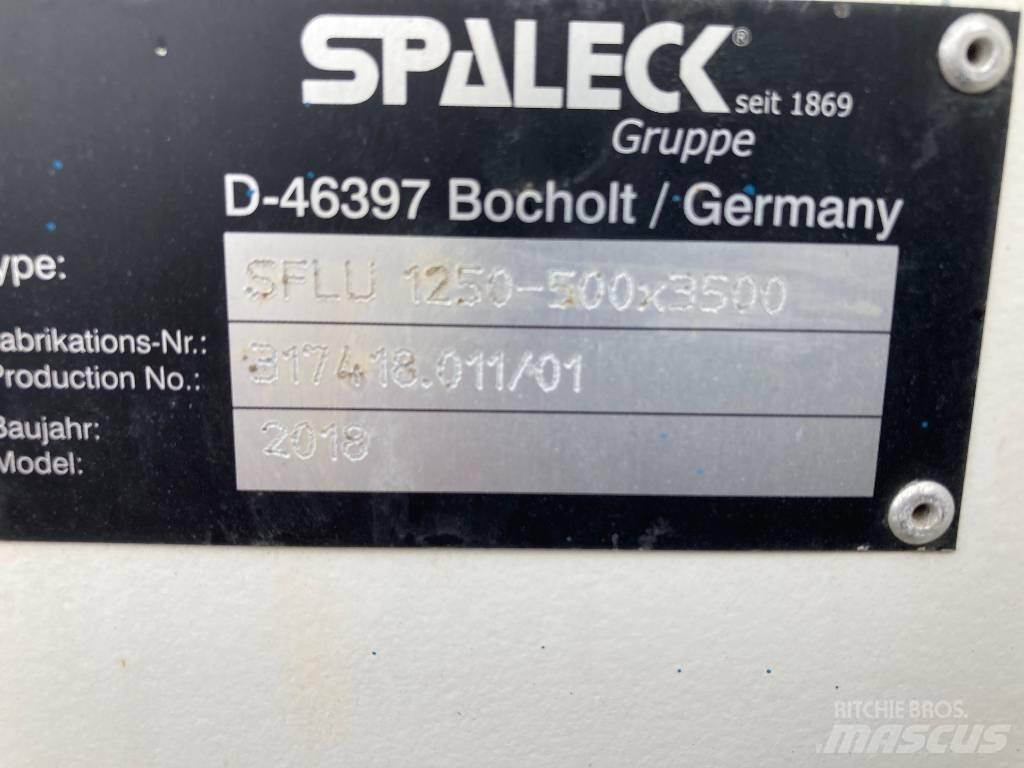 Spaleck SFLU 1250 Кормороздавачі