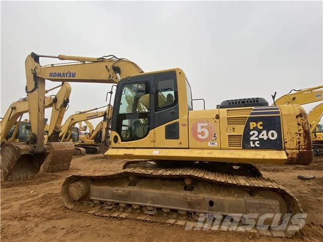 Komatsu PC 240 Гусеничні екскаватори