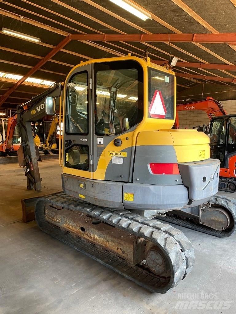 Volvo ECR88 Середні екскаватори 7т. - 12т.