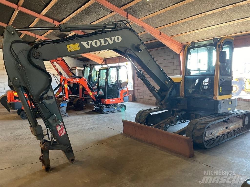 Volvo ECR88 Середні екскаватори 7т. - 12т.