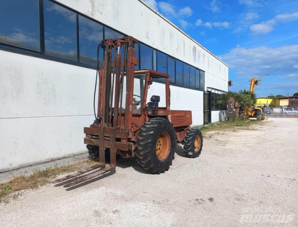 Manitou 4RM30G Дизельні навантажувачі