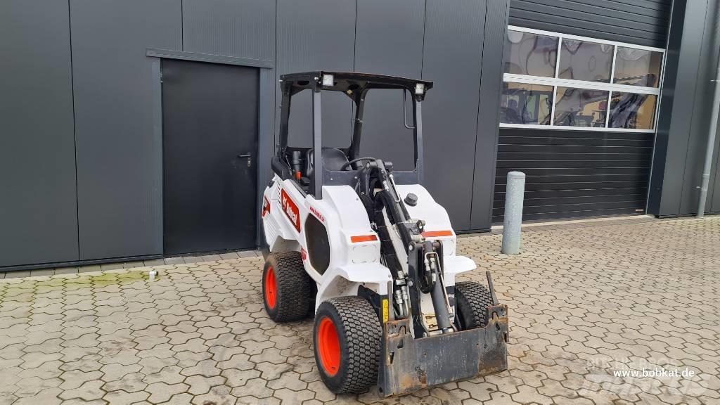 Bobcat L 28 Малі навантажувачі