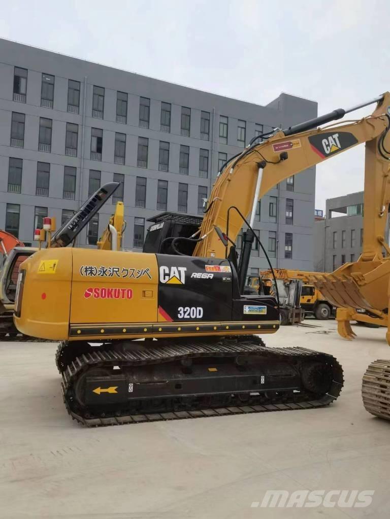 CAT 320 D Гусеничні екскаватори