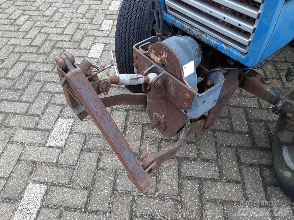 Iseki 3210 Трактори