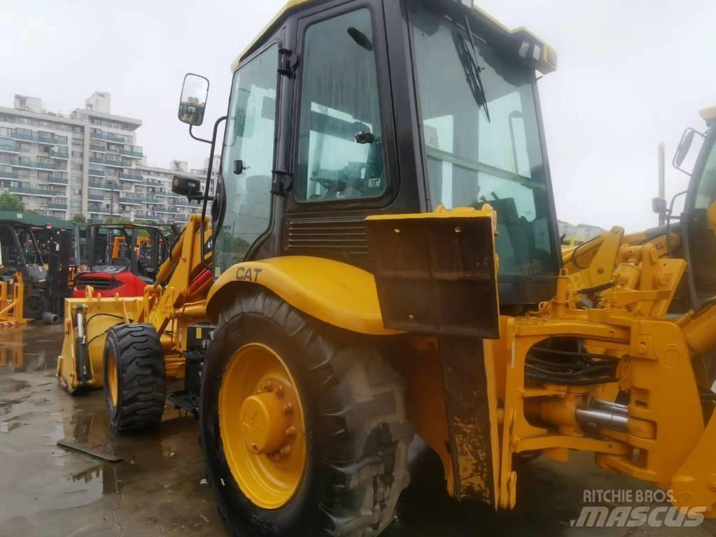 CAT 416f Екскаватори-навантажувачі
