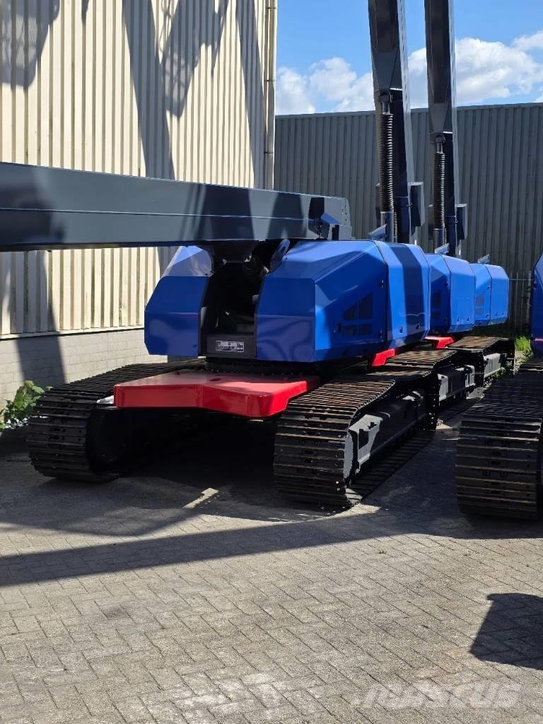 Aichi SR 21 CJM Телескопічні підйомники