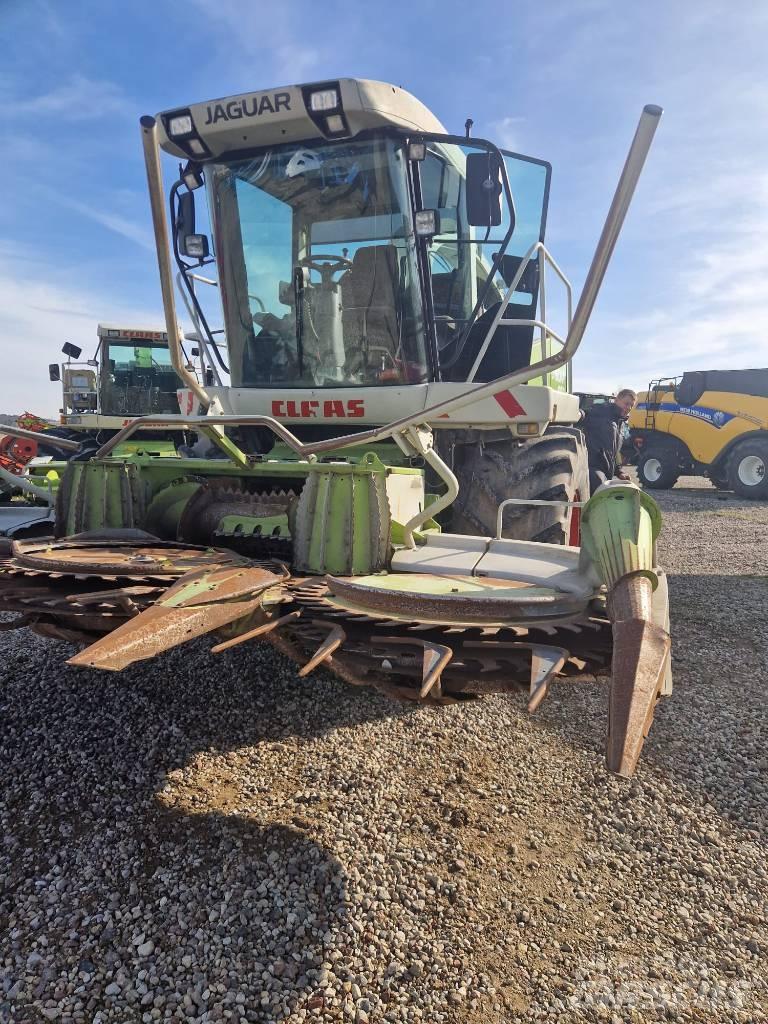 CLAAS Jaguar 850 Фуражні комбайни